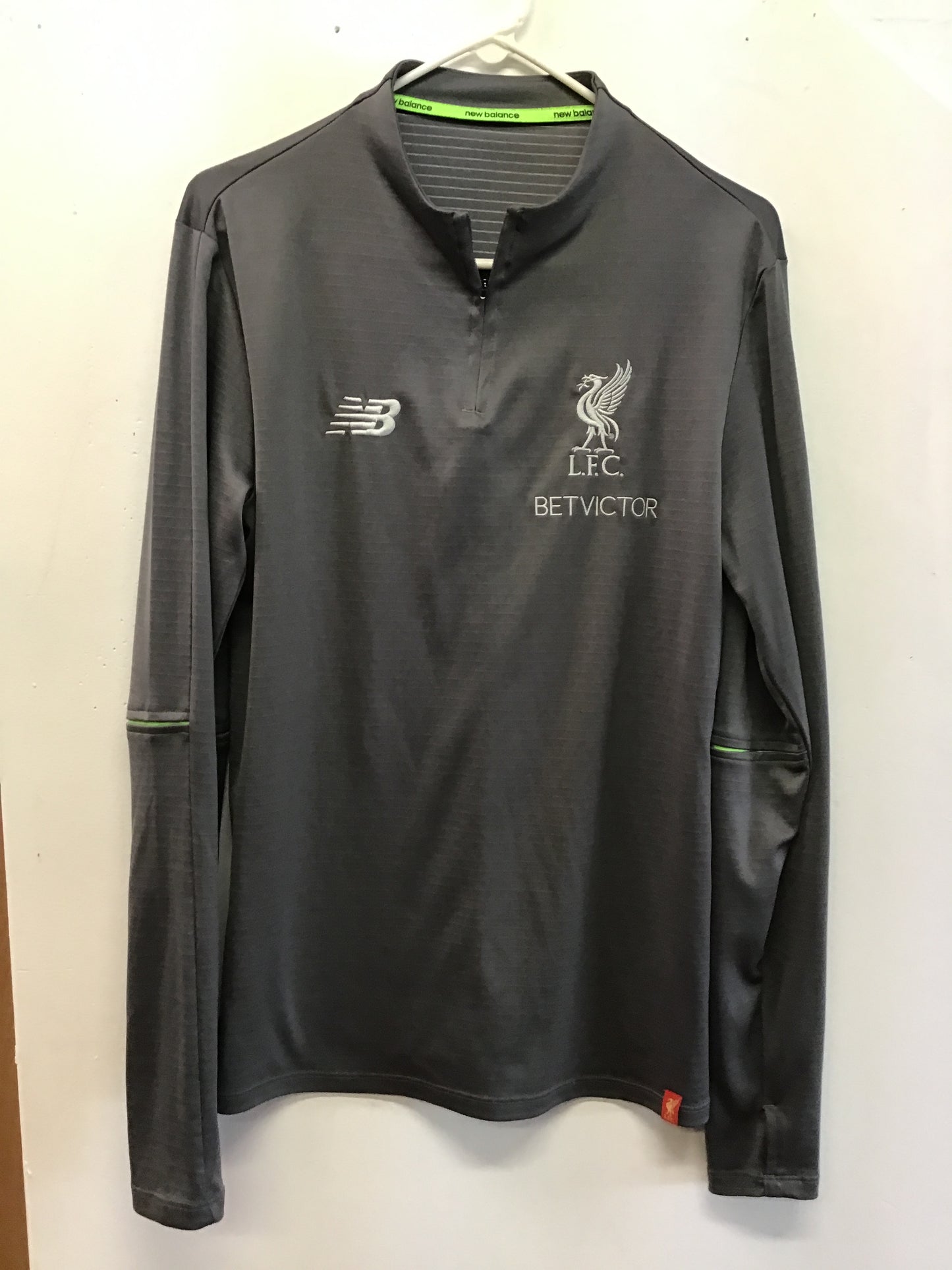 LFC New Balance Quarter Zip Lightweight Pullover, Size M