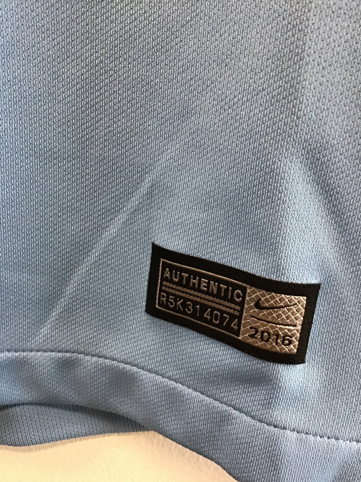 Manchester City Authentic Nike 2016 Jersey, Size S
