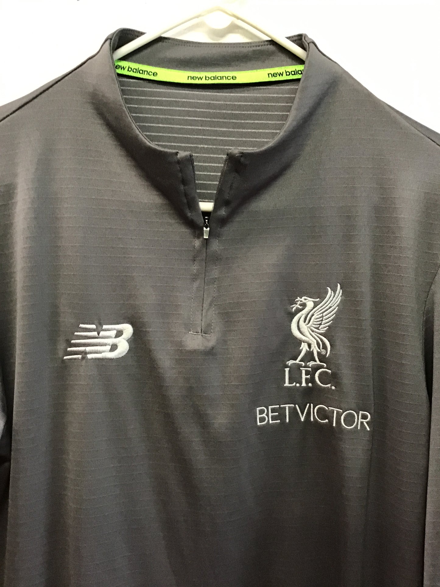 LFC New Balance Quarter Zip Lightweight Pullover, Size M