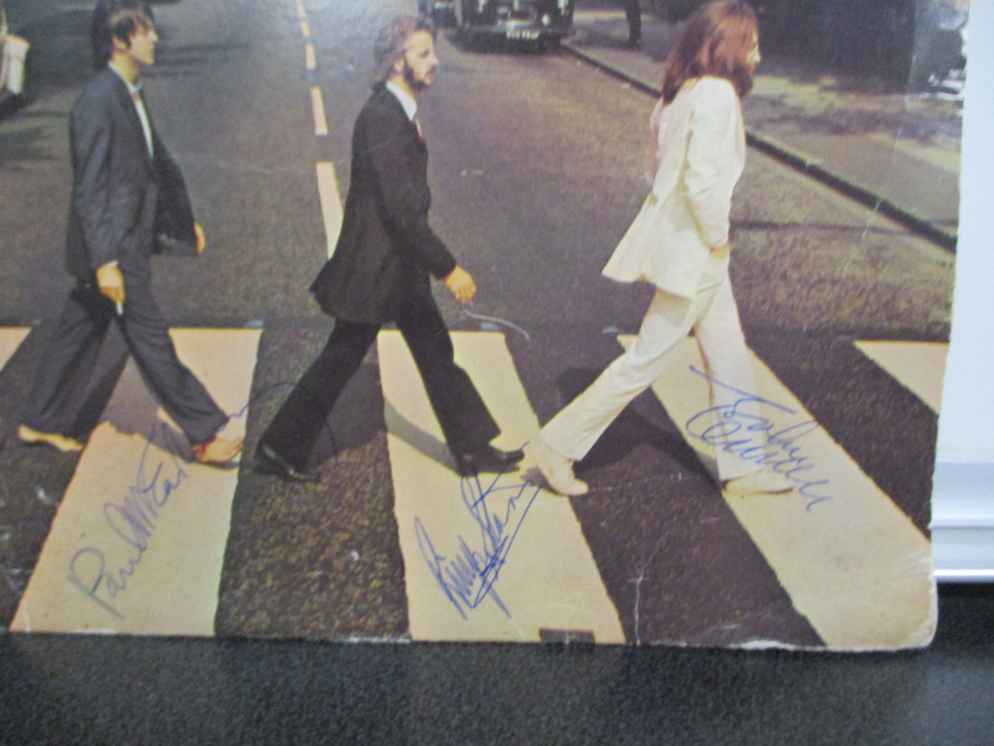 Beatles Abby Road Album Signed by All 4 Beatles Fab 4