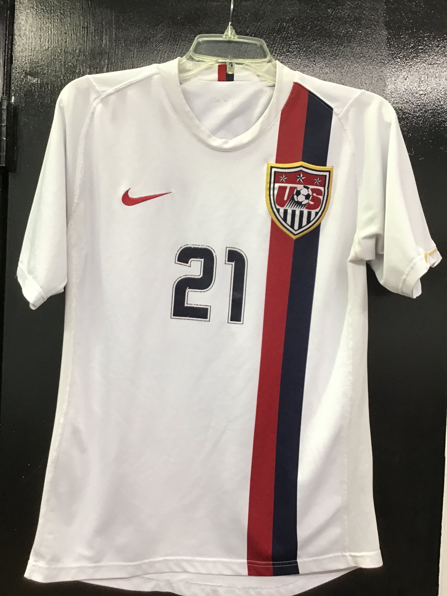 Nike Team USA Donovan #21 Jersey, Size S