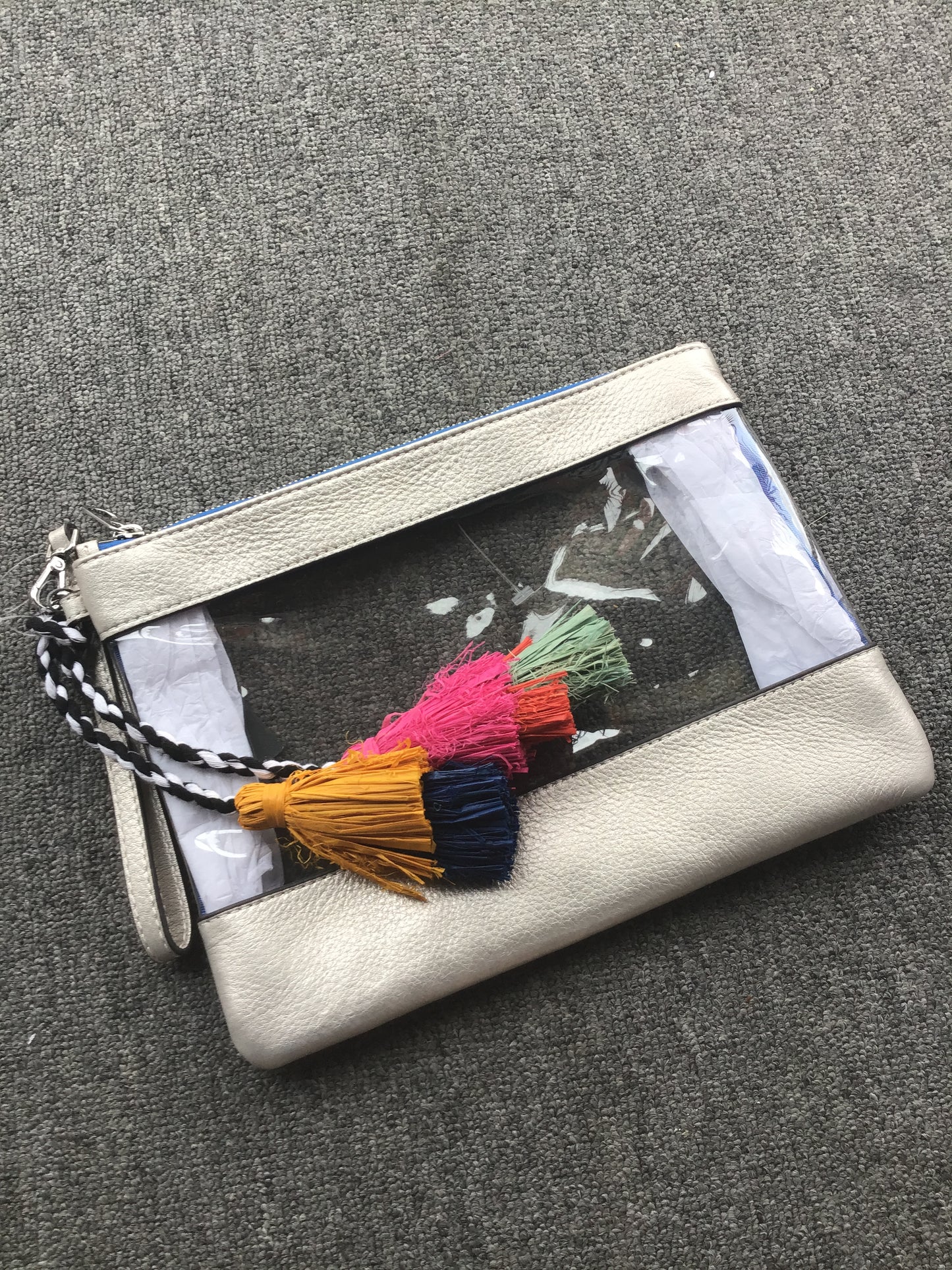 Vince Camuto Thore Pouch Silver Clear-New