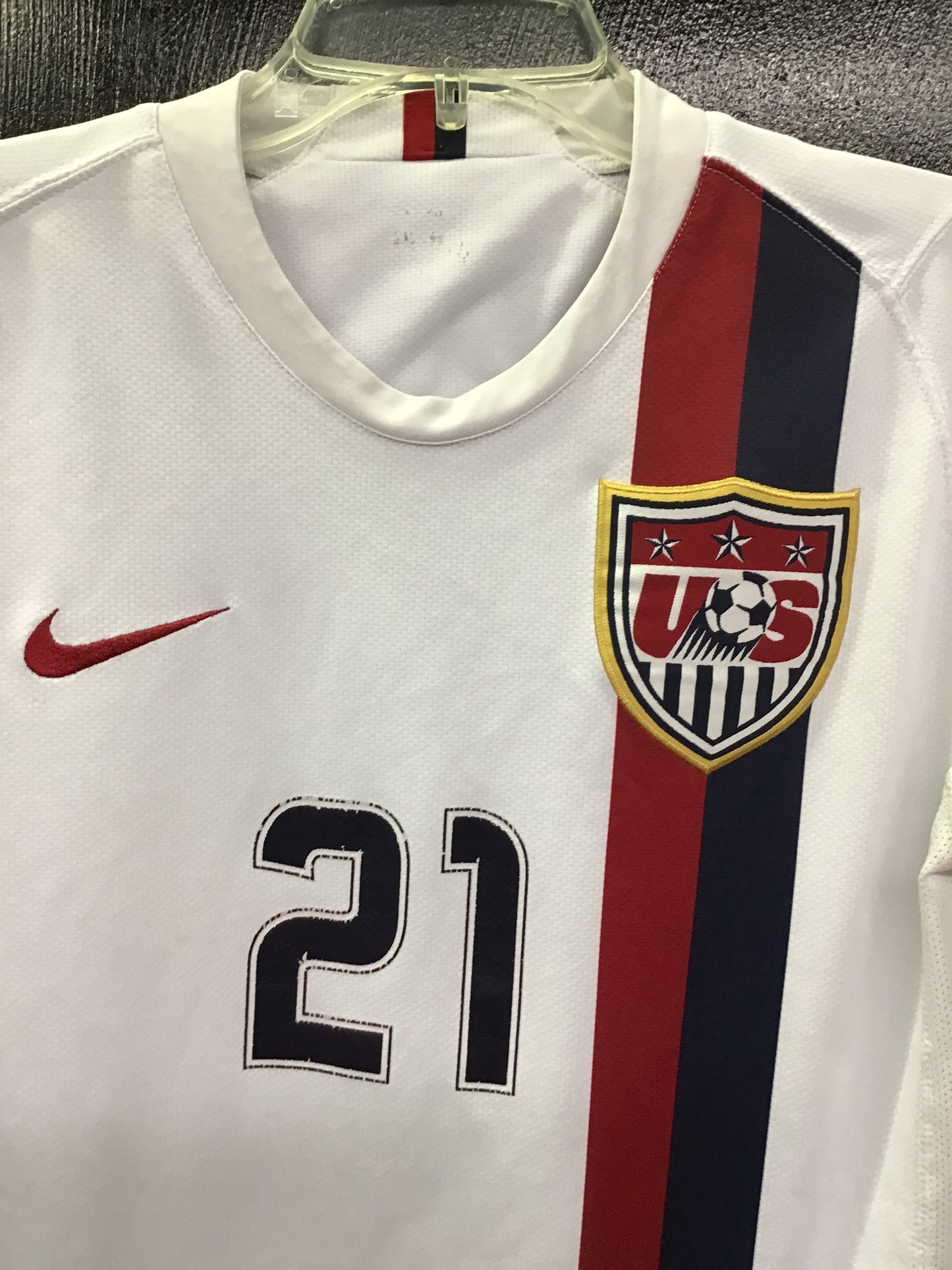 Nike Team USA Donovan #21 Jersey, Size S