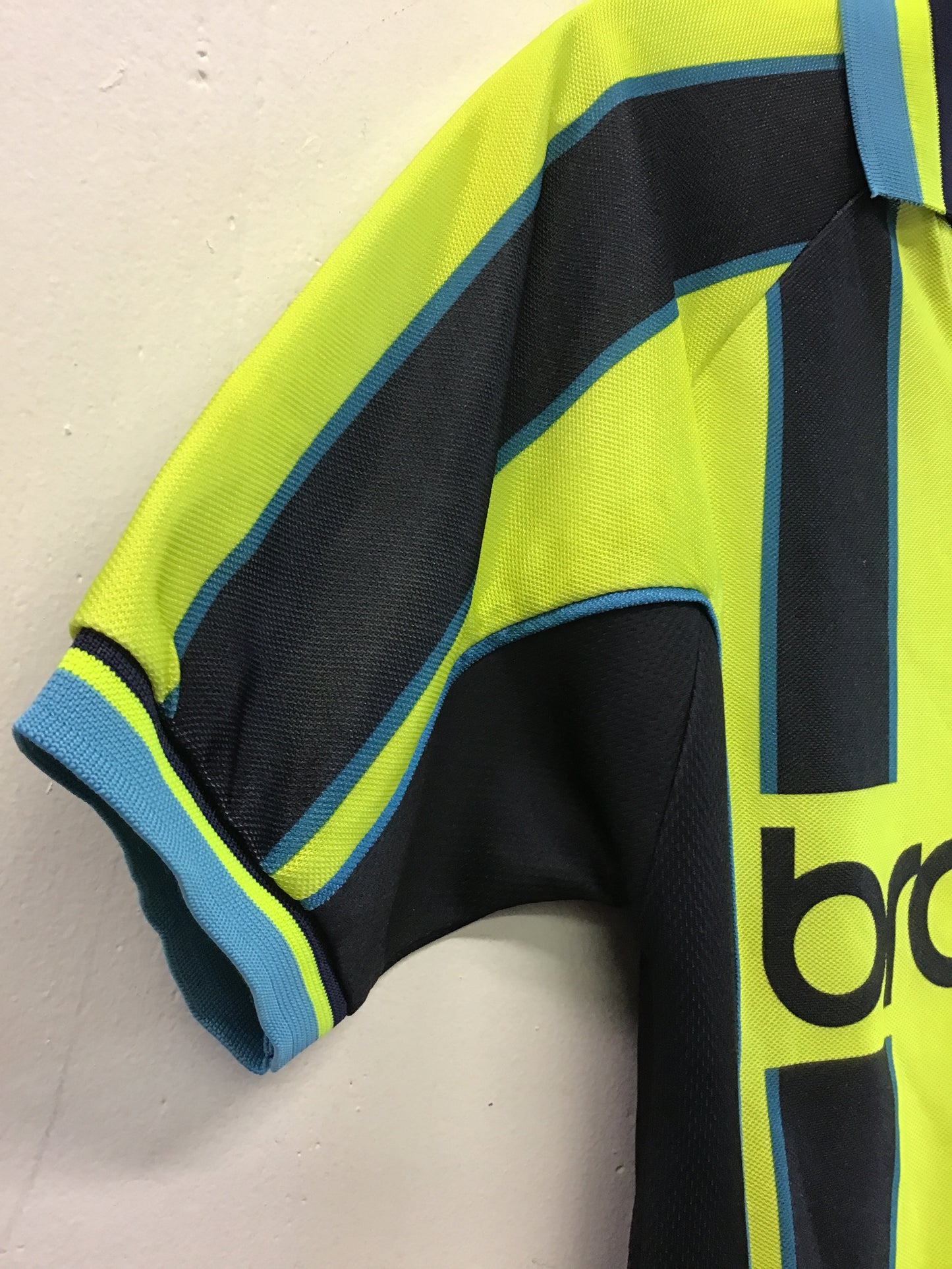 Scoredraw Official Retro MCFC Man City FC Shirt, Size S
