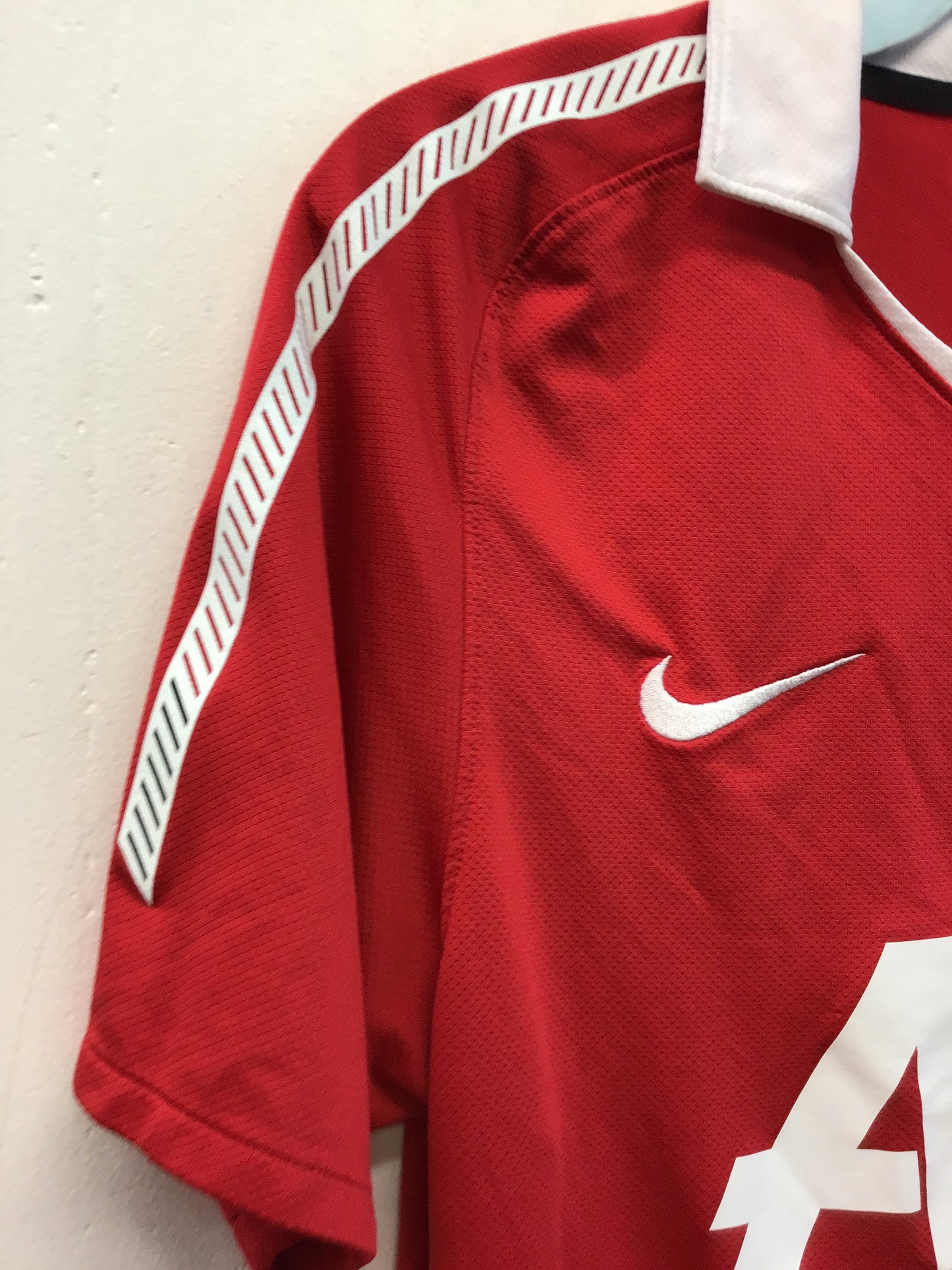 Nike Manchester United Authentic 2011 Home Jersey, Size M