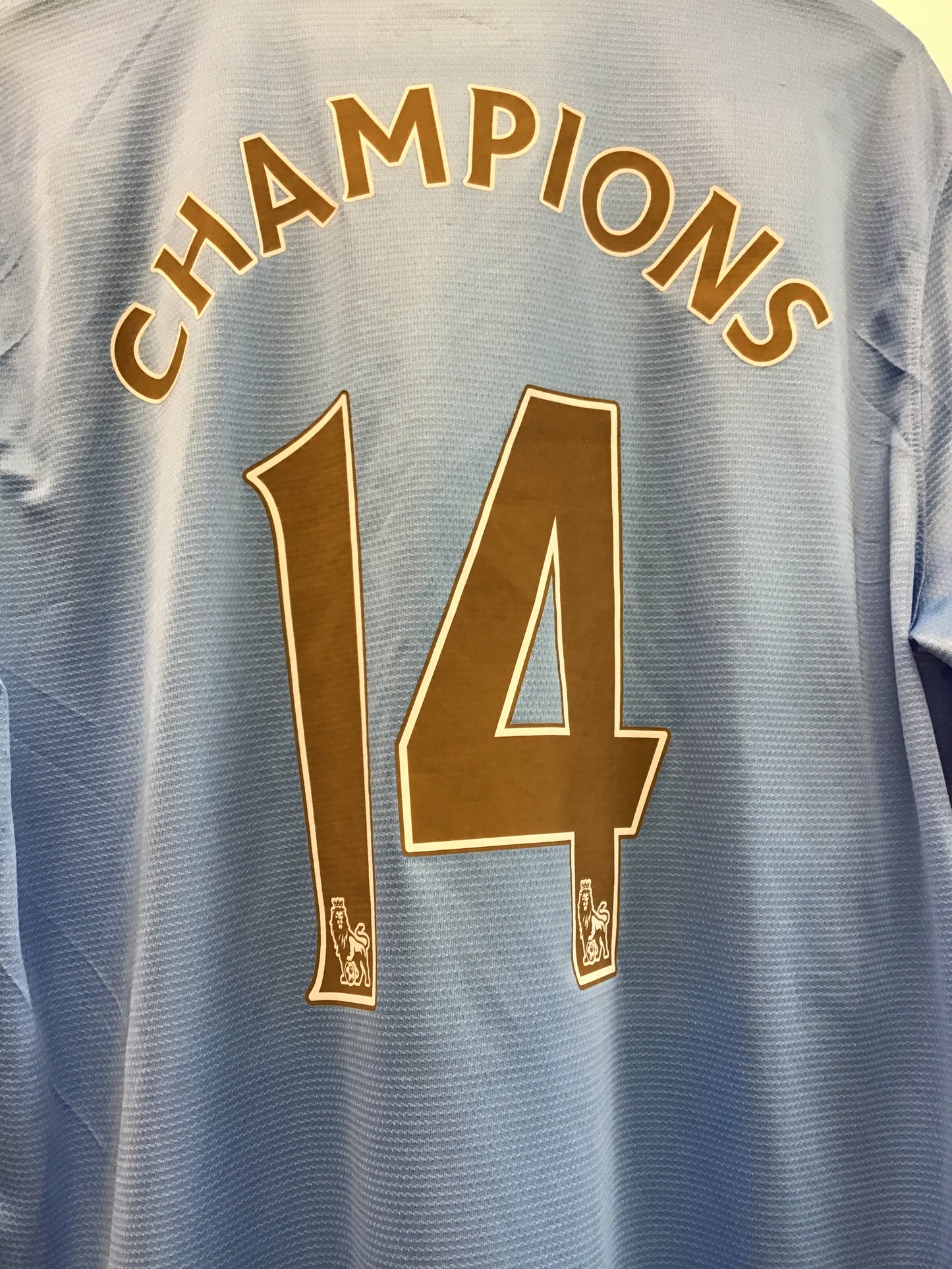 Nike Manchester City 2013-2014 Champions #14 Long Sleeve Jersey, Size XL