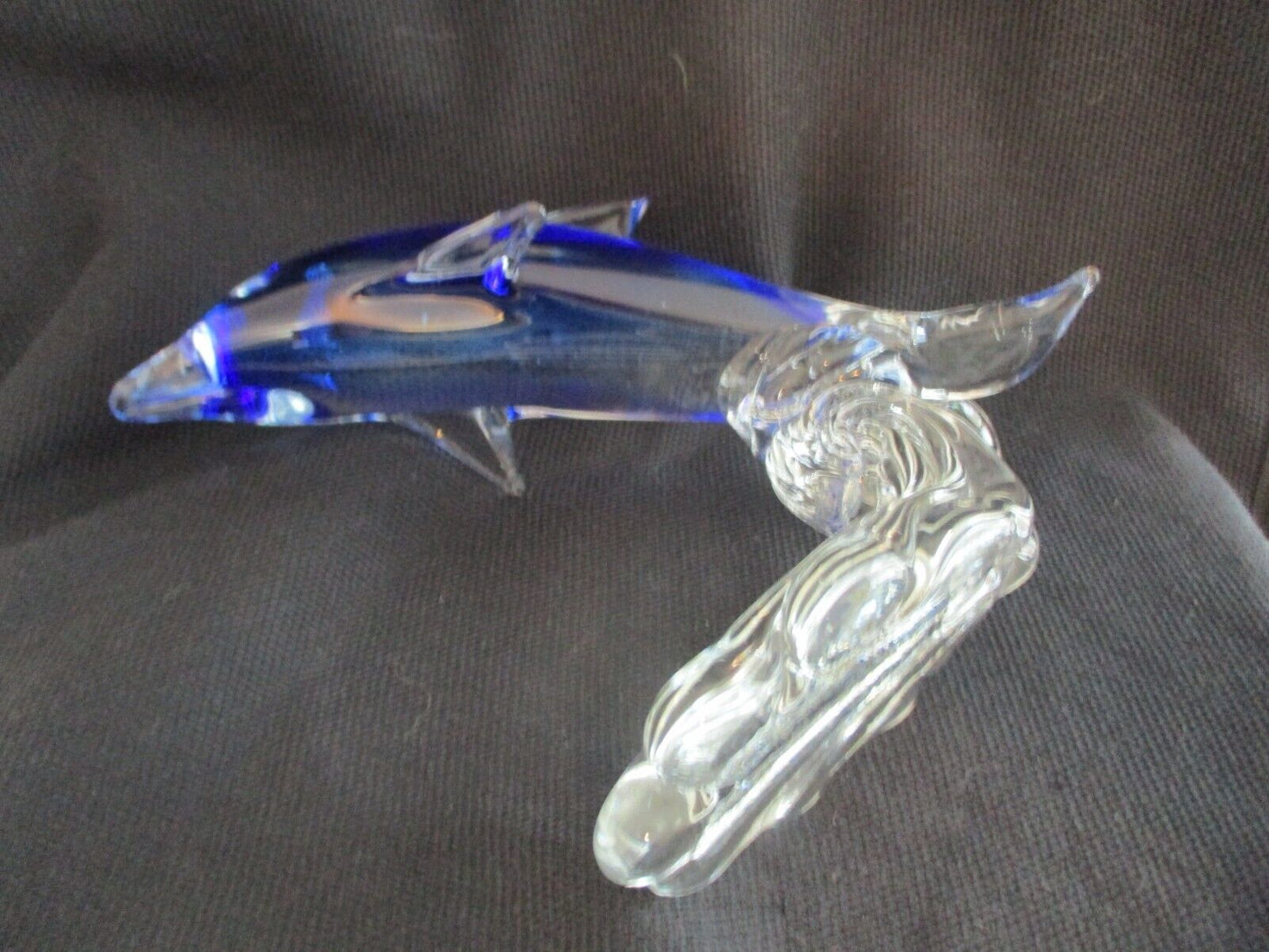 Dynasty Gallery Art Glass Dolphin Porpoise Paperweight Sculpture Figurine