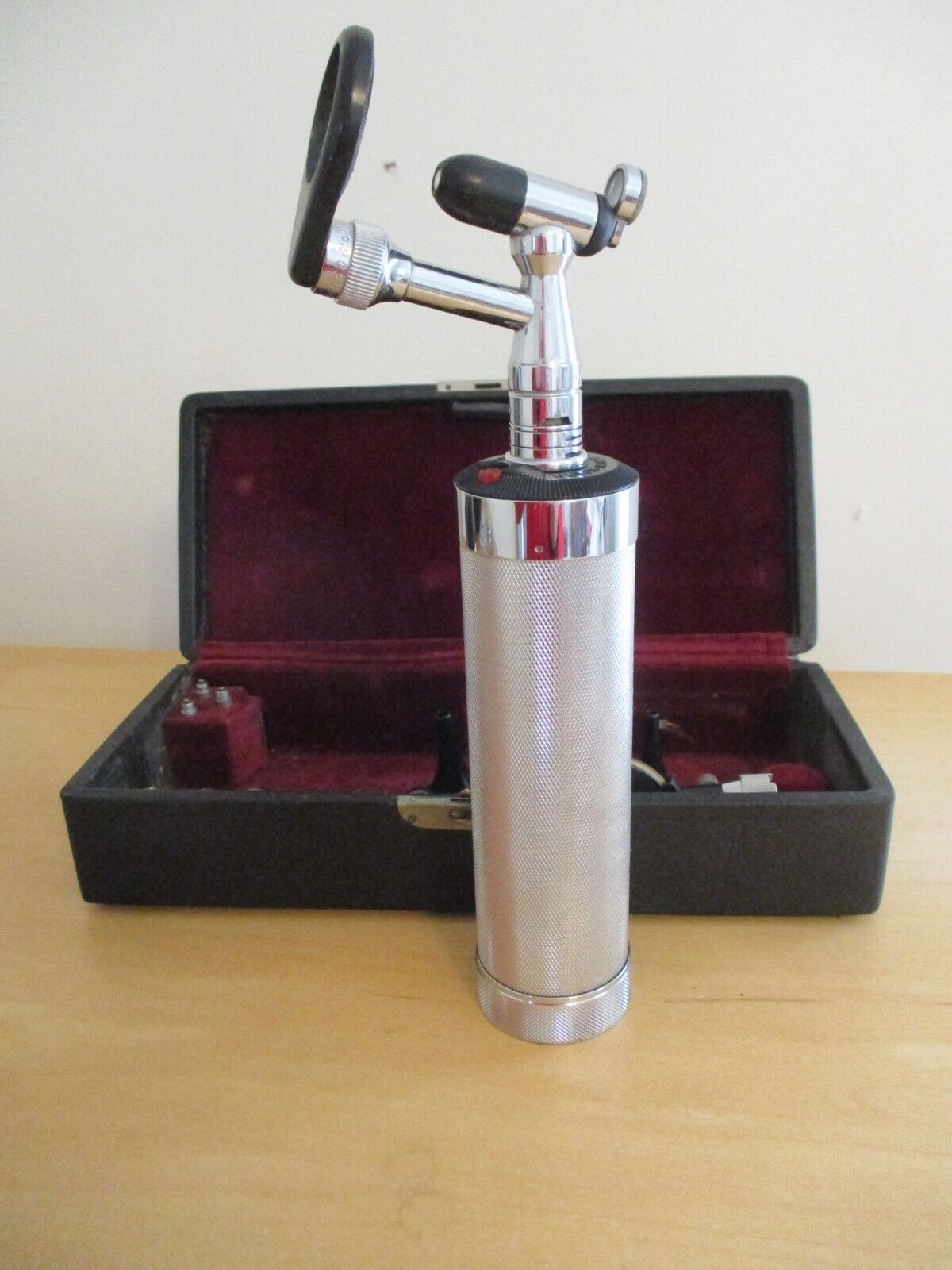 WWII USN MD Welch Allyn Otoscope Ophthalmoscope National Instrument Co in Case