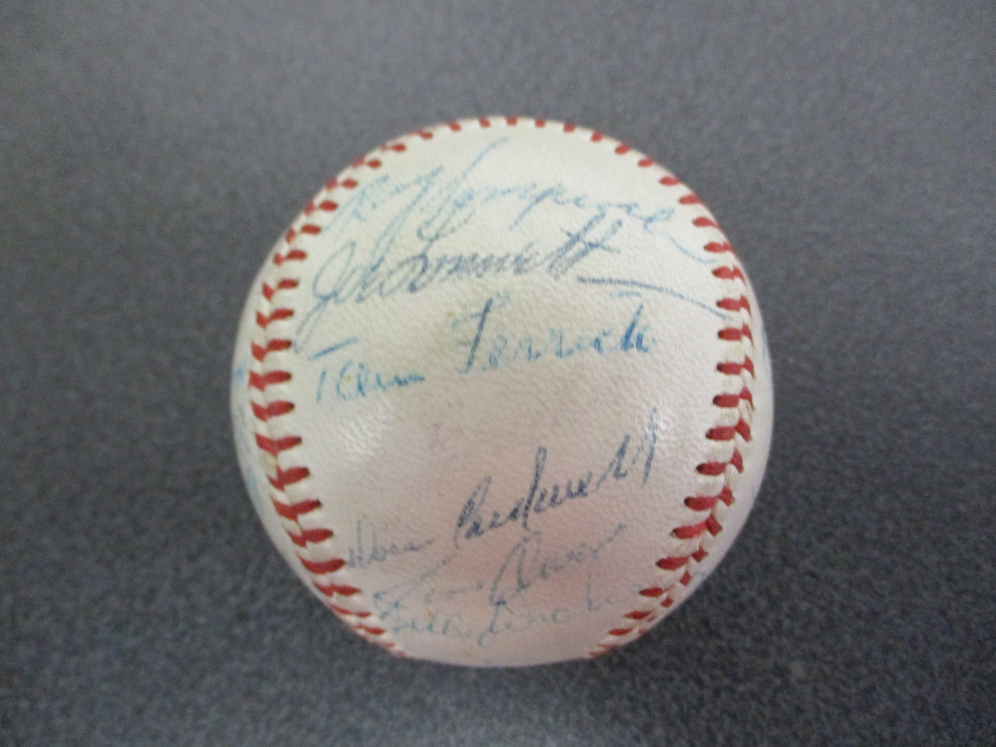 1959 Phillies Team Signed Baseball 29 Signatures Richie Ashburn Robin Roberts