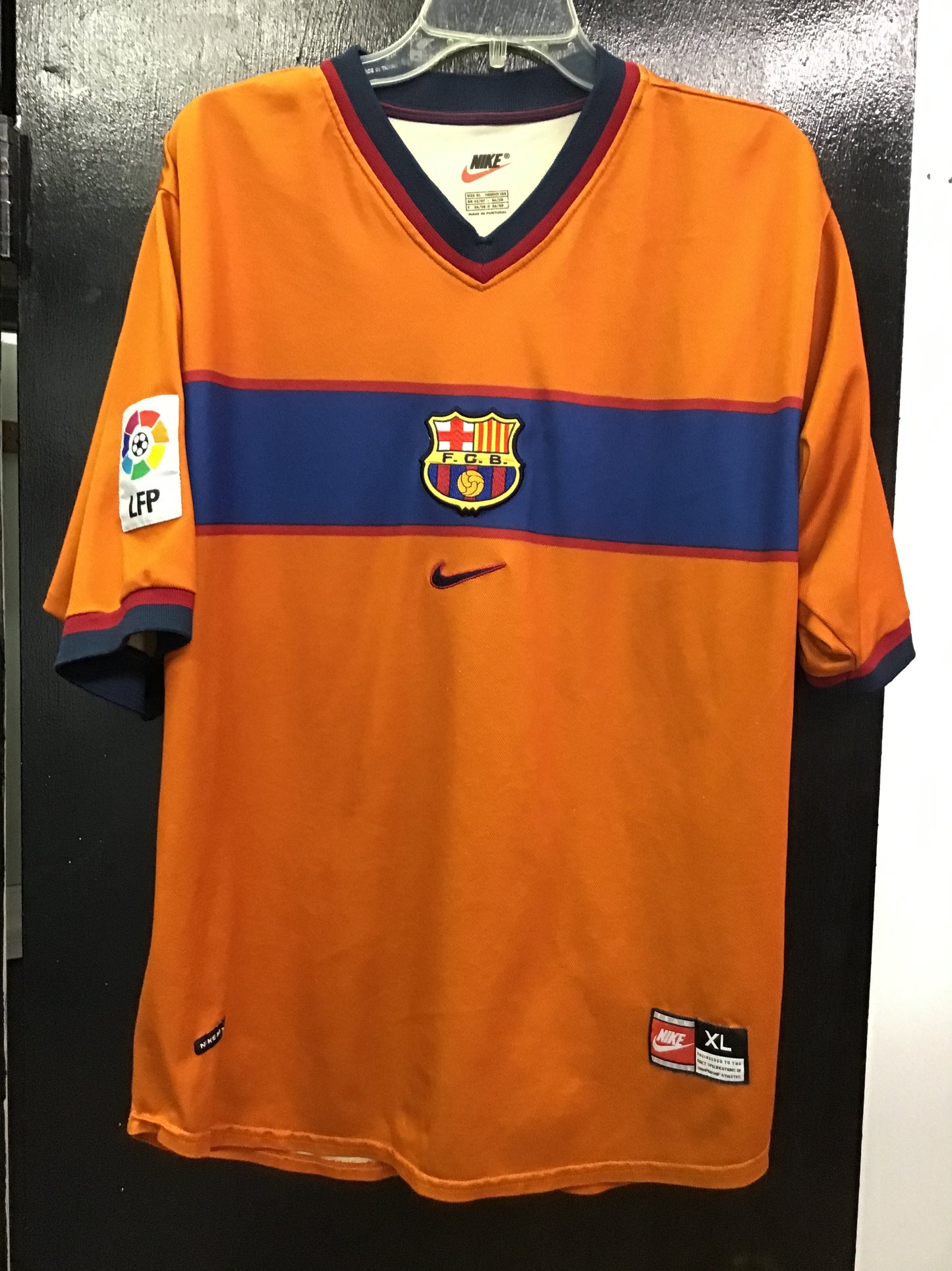 Vintage FC Barcelona Club FCB Nike Shirt,  XL