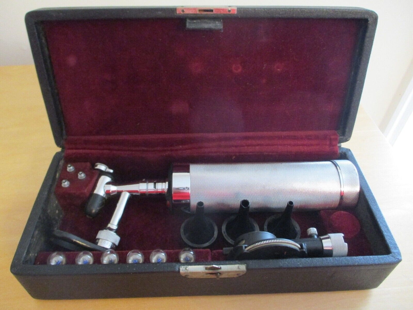 WWII USN MD Welch Allyn Otoscope Ophthalmoscope National Instrument Co in Case